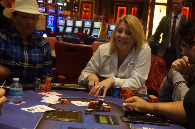 Event 1 winner, Leslie Pelton ($2,387)